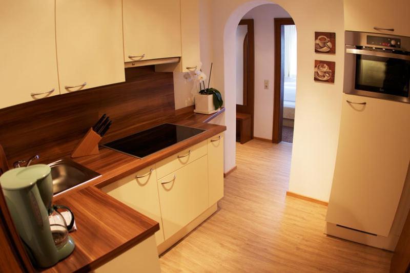 Hotel Garni Mirabell Ischgl Phòng bức ảnh