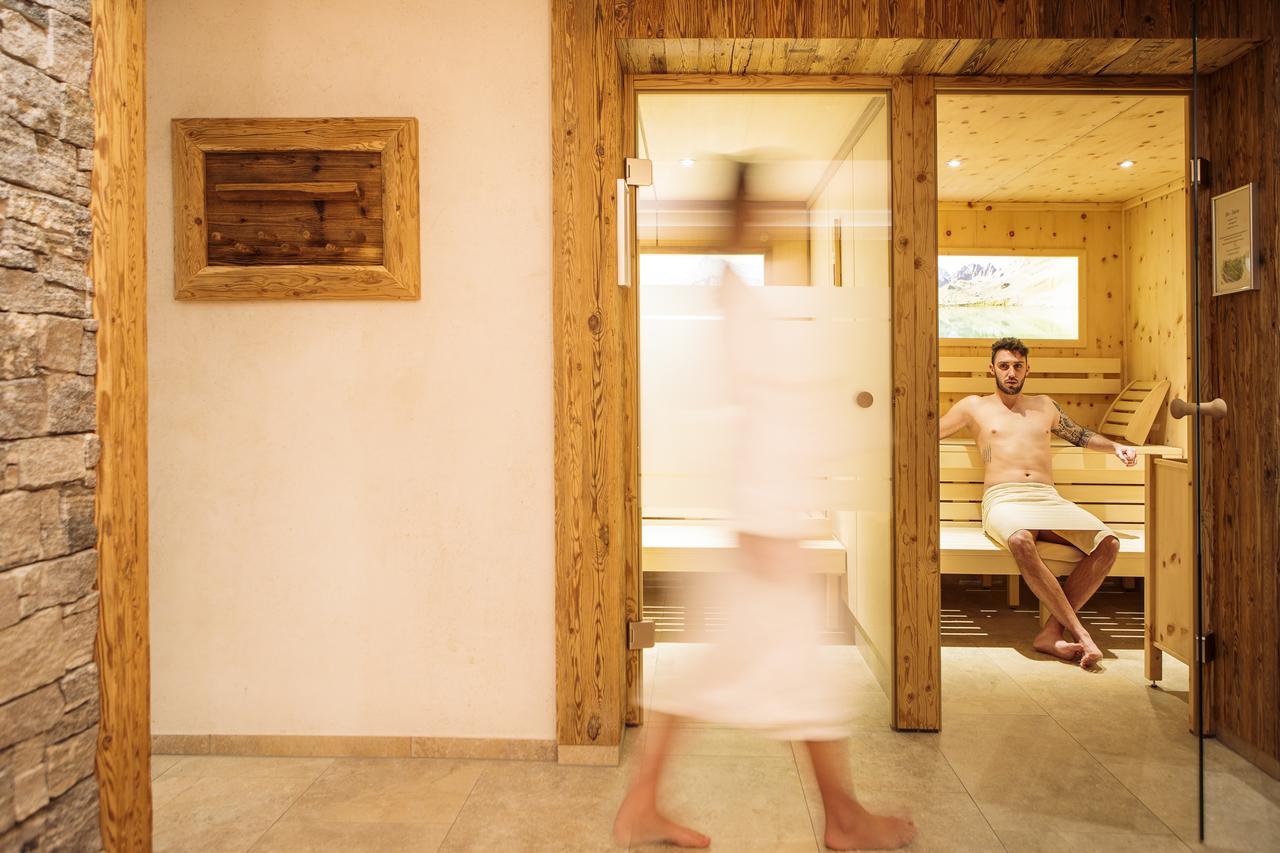 Hotel Garni Mirabell Ischgl Ngoại thất bức ảnh