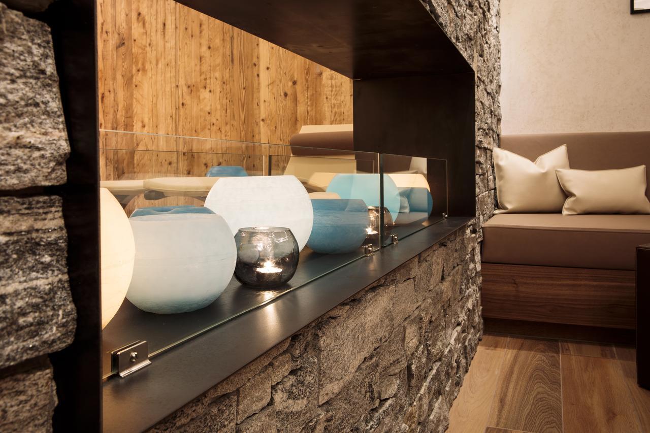 Hotel Garni Mirabell Ischgl Ngoại thất bức ảnh