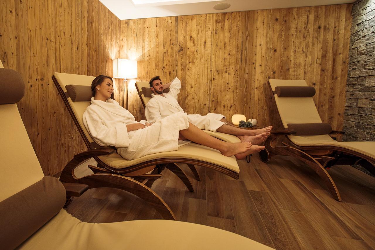 Hotel Garni Mirabell Ischgl Ngoại thất bức ảnh