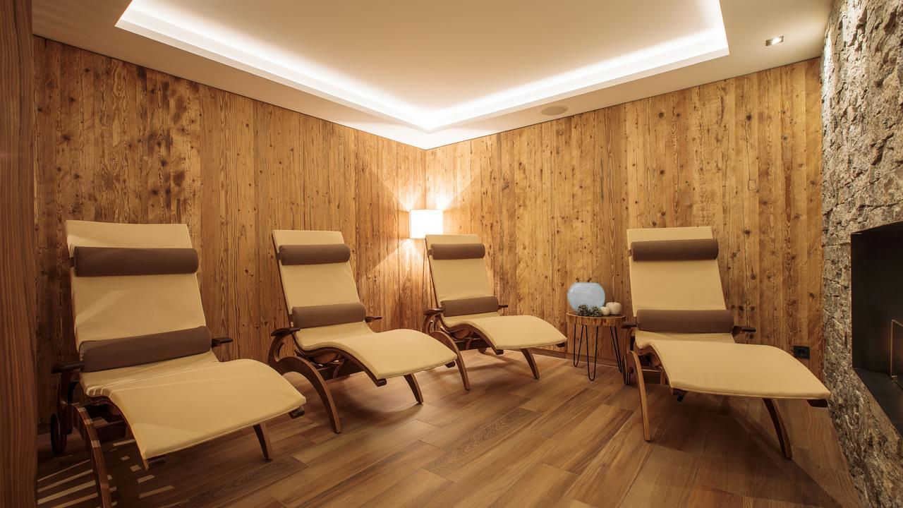 Hotel Garni Mirabell Ischgl Ngoại thất bức ảnh