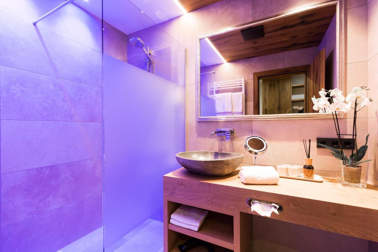 Hotel Garni Mirabell Ischgl Ngoại thất bức ảnh